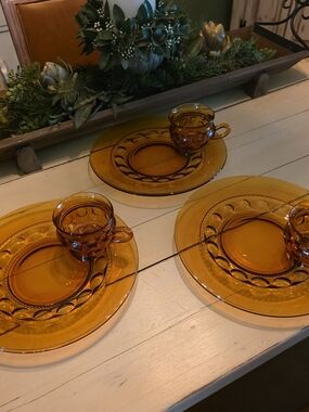 Vintage 1960s Indiana Glass Amber Kings Crown Thumbprint Snackset